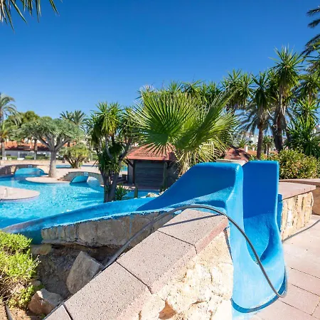 La Casa De La Playa. Piscina, Wifi Y Terraza. Денія