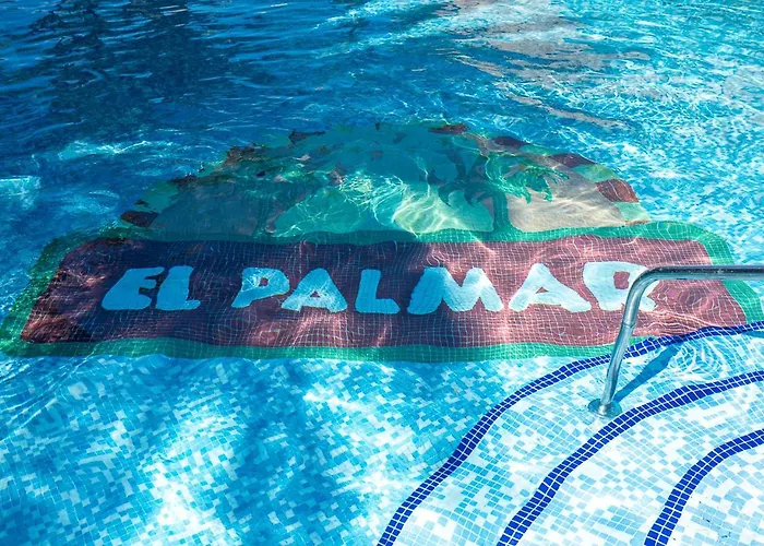 La Casa De La Playa. Piscina, Wifi Y Terraza. Holiday home