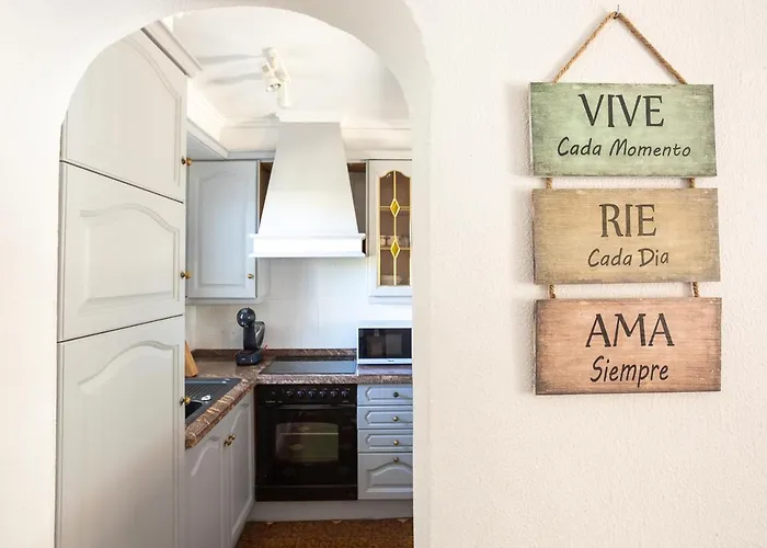 Nyaraló La Casa De La Playa. Piscina, Wifi Y Terraza. Denia