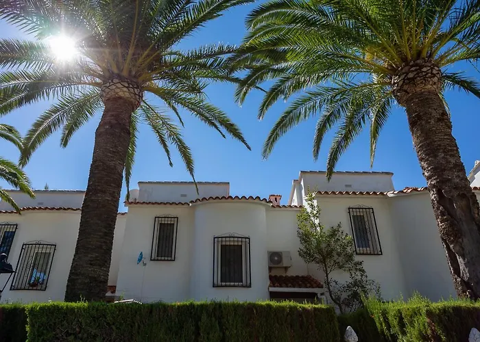 Nyaraló La Casa De La Playa. Piscina, Wifi Y Terraza. *
